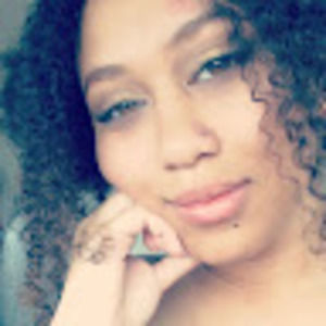 Meet your Posher, Zoe